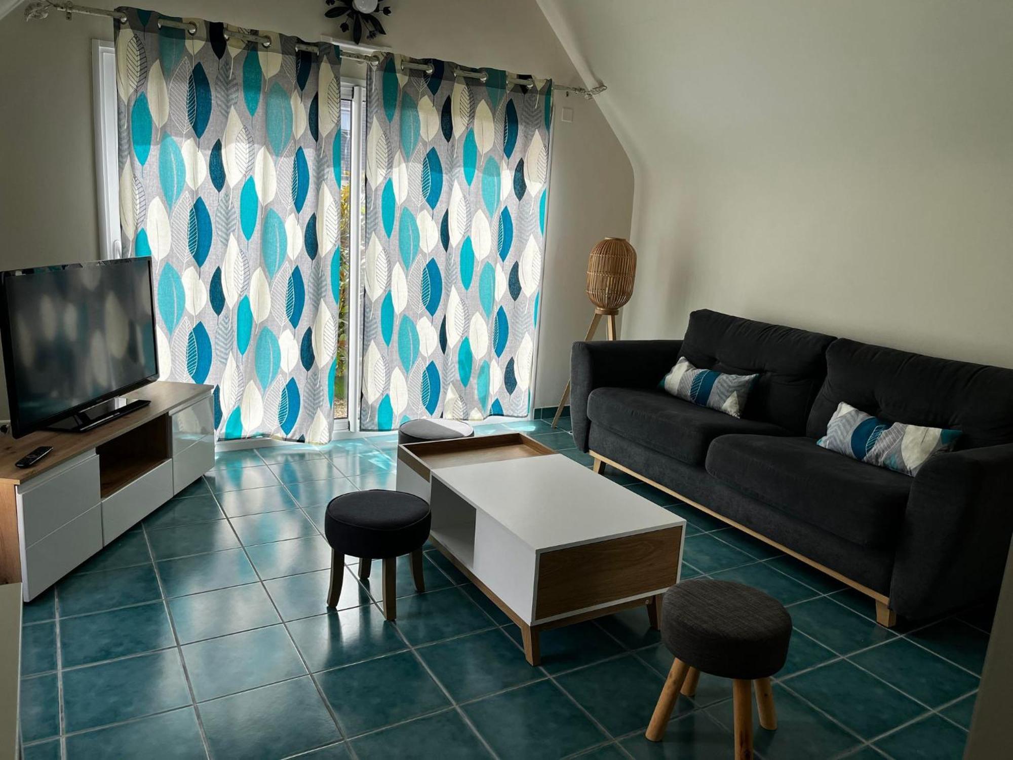 Holiday home L'olivier Du Cabellou, A 900 M Des Plages